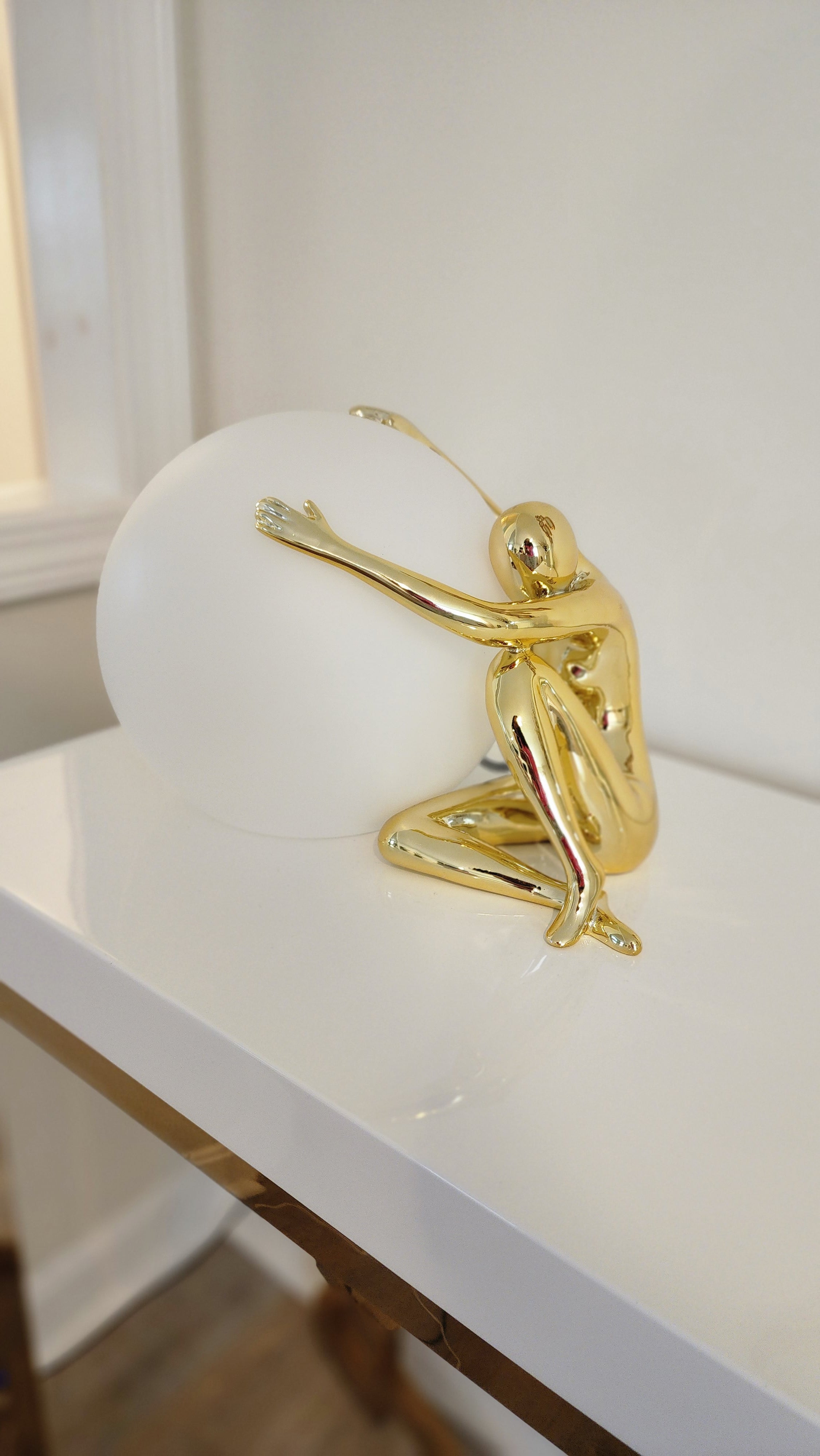 Table Humanoid night Lamp,Gold lamp,Retro Lamp