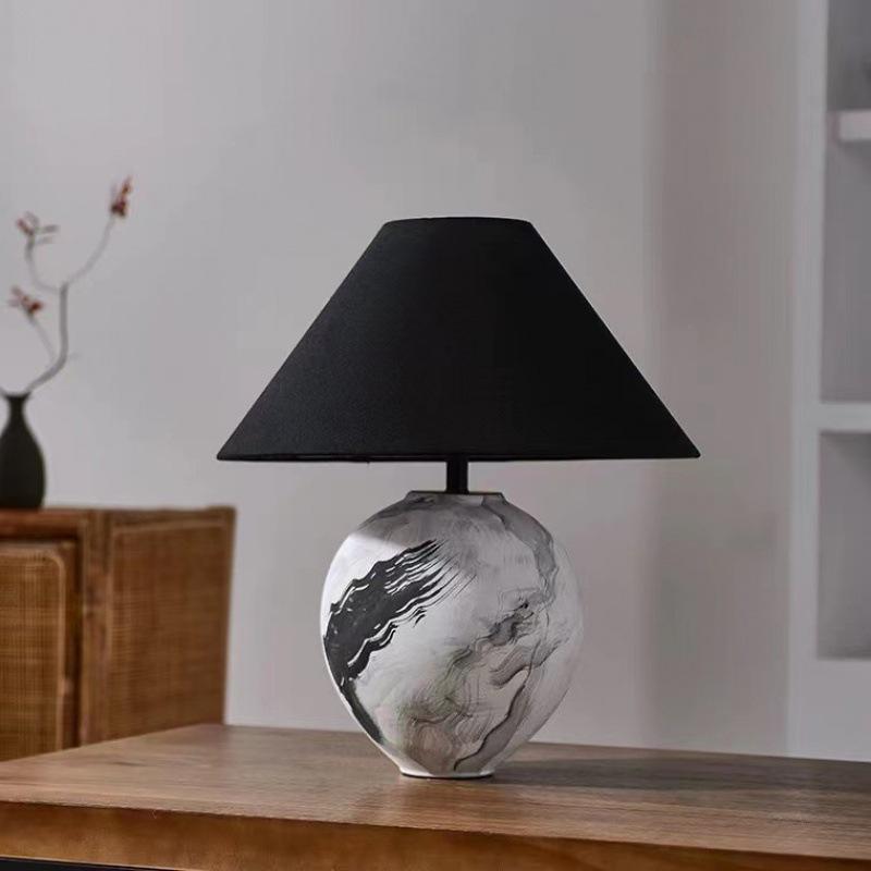Retro Ceramic Jar Table Lamp with Linen Drum Lampshade