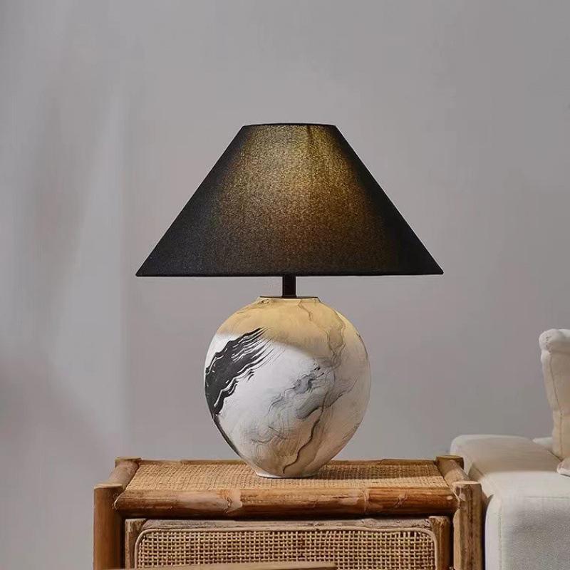 Retro Ceramic Jar Table Lamp with Linen Drum Lampshade