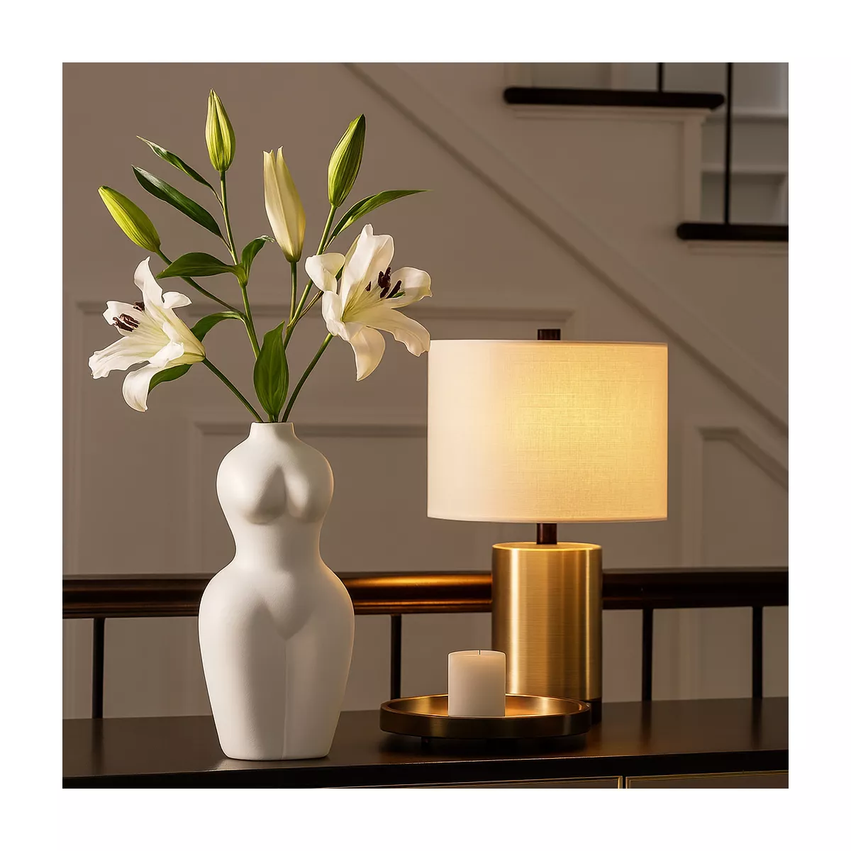 Modern Torso Ceramic Vase – Sculptural White Flower Vase for Home Decor