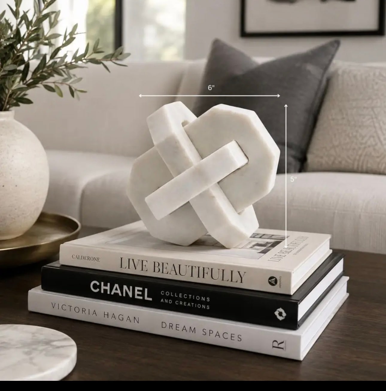 Nudo Geometric White Marble Knot Sculpture