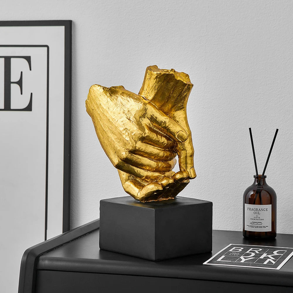 Resin Gold Hand in Hand Statue Creative Craft Sculpture for Home Decor