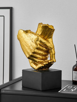 Resin Gold Hand in Hand Statue Creative Craft Sculpture for Home Decor