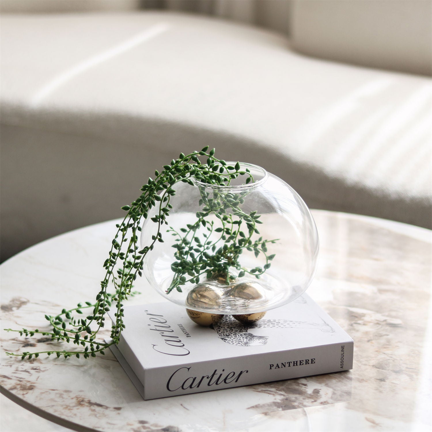 Vintage Round Transparent Glass Flower Vase