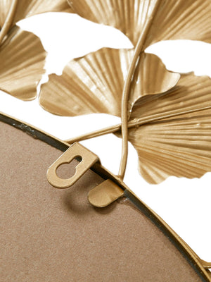 Leaf Decor Mirror the side of the mirror that shows the grip of that
